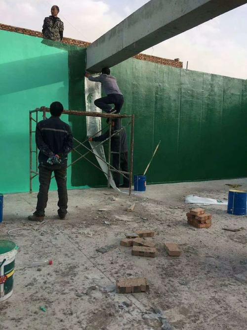 房山针对老旧车间地面普遍存在的起砂、裂缝问题